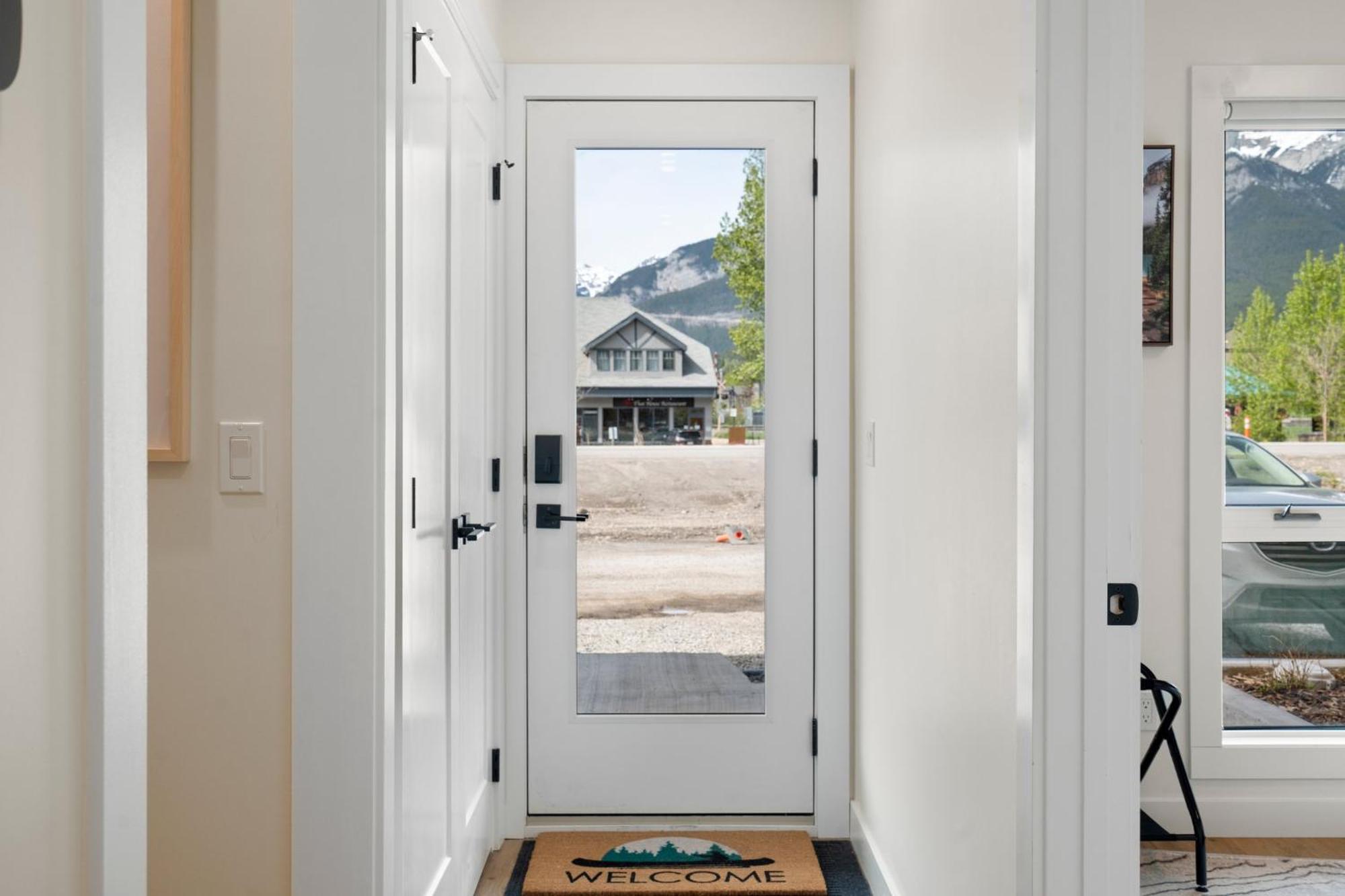 Raven'S Peak 105 - Ultra Luxe Mountain Retreat Villa Canmore Eksteriør billede