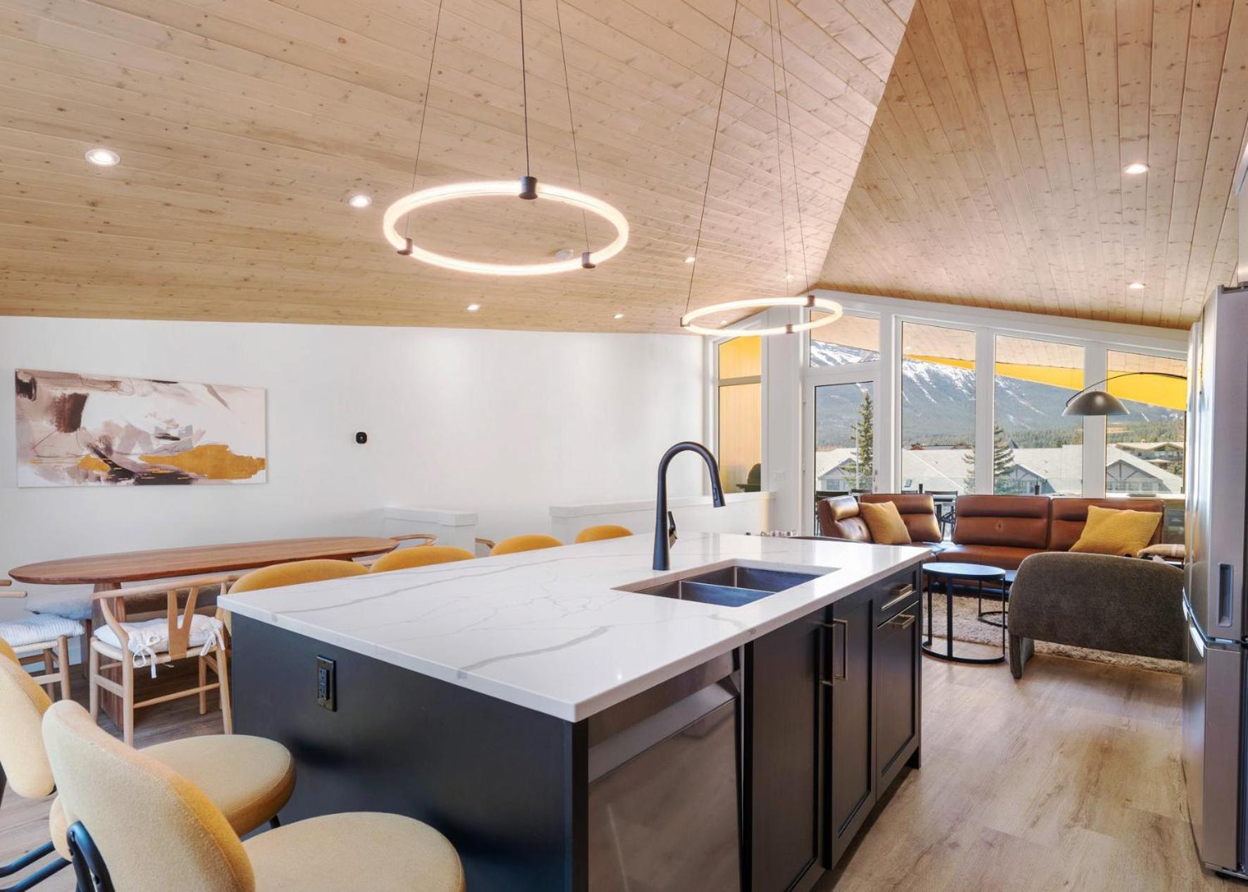 Raven'S Peak 105 - Ultra Luxe Mountain Retreat Villa Canmore Eksteriør billede